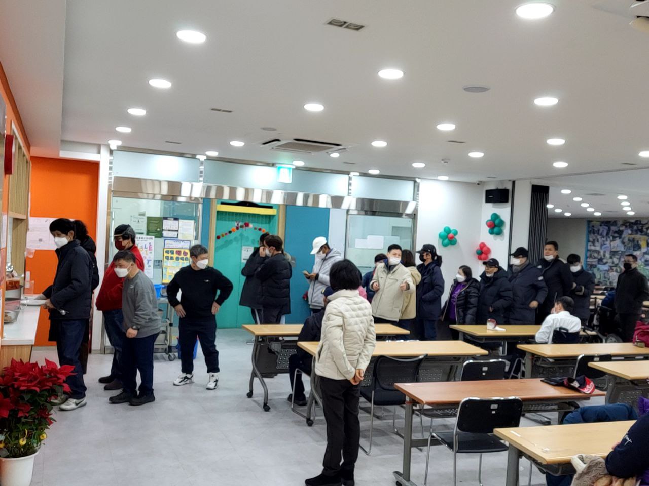 2022/12/08(목) - 점심식사(생선돈까스, 깍뚜기, 돼지고기김차찌개...)