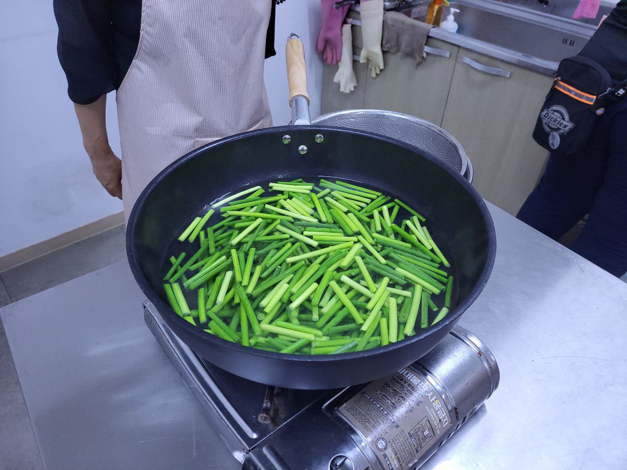 2022/05/25(수) - 요리수업(마늘쫑 무침)