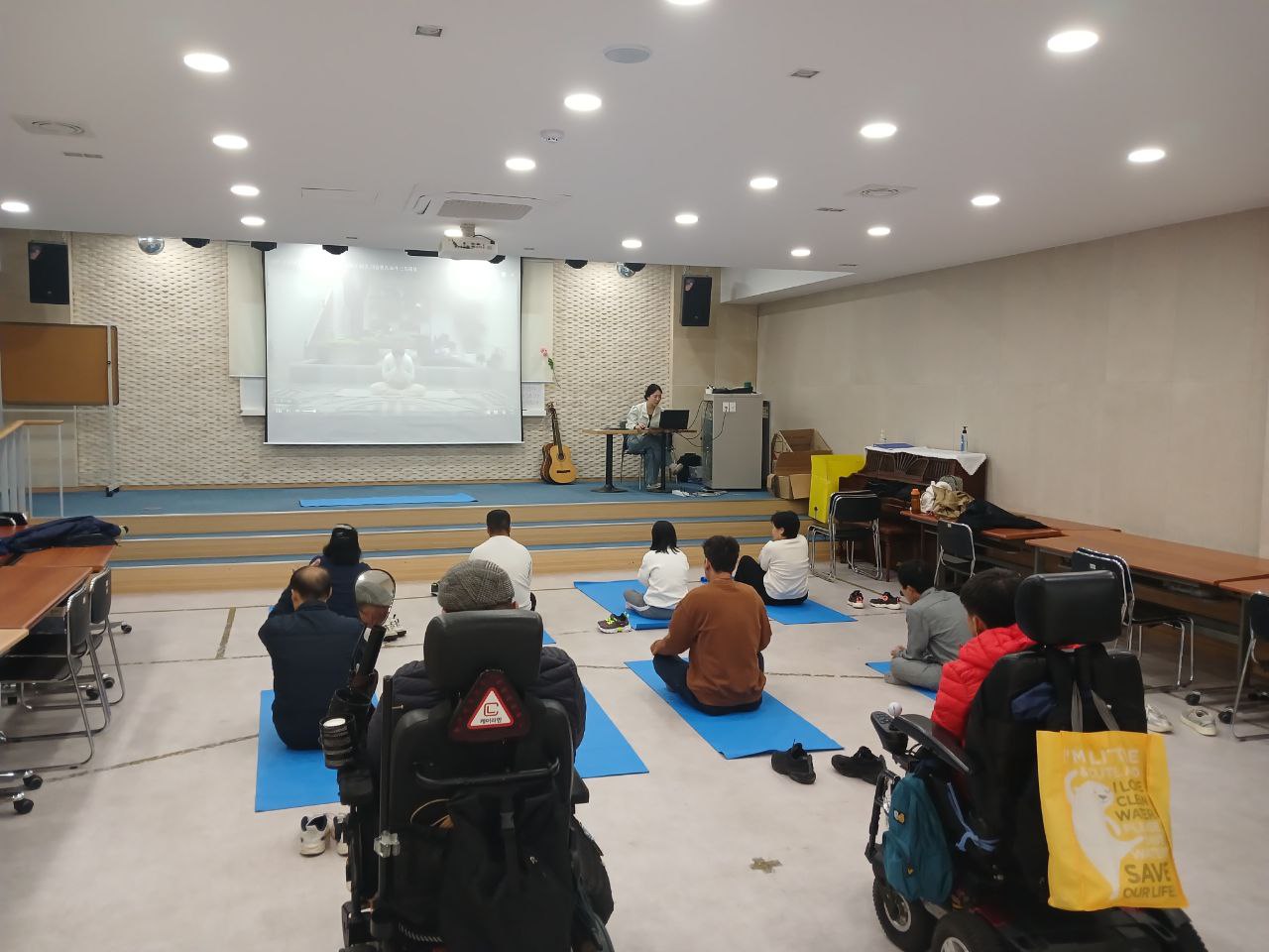 2024년 11월 14일(목) 튼튼교실 수업사진입니다