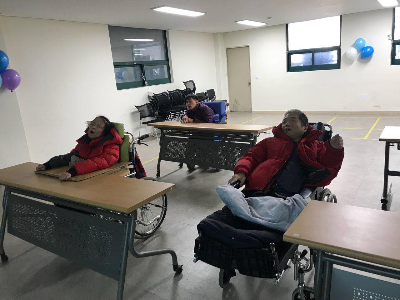 2018년 12월 14일 - 사회수업 사진