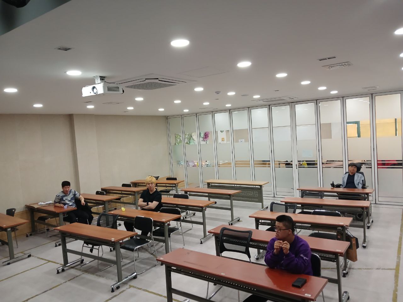 2024년 5/10(금) 두런두런 3 수업사진