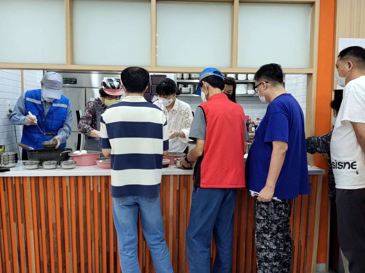 2022/07/28(목) - 점심식사(꽃빵, 소불고기, 순두부, 감자조림...)