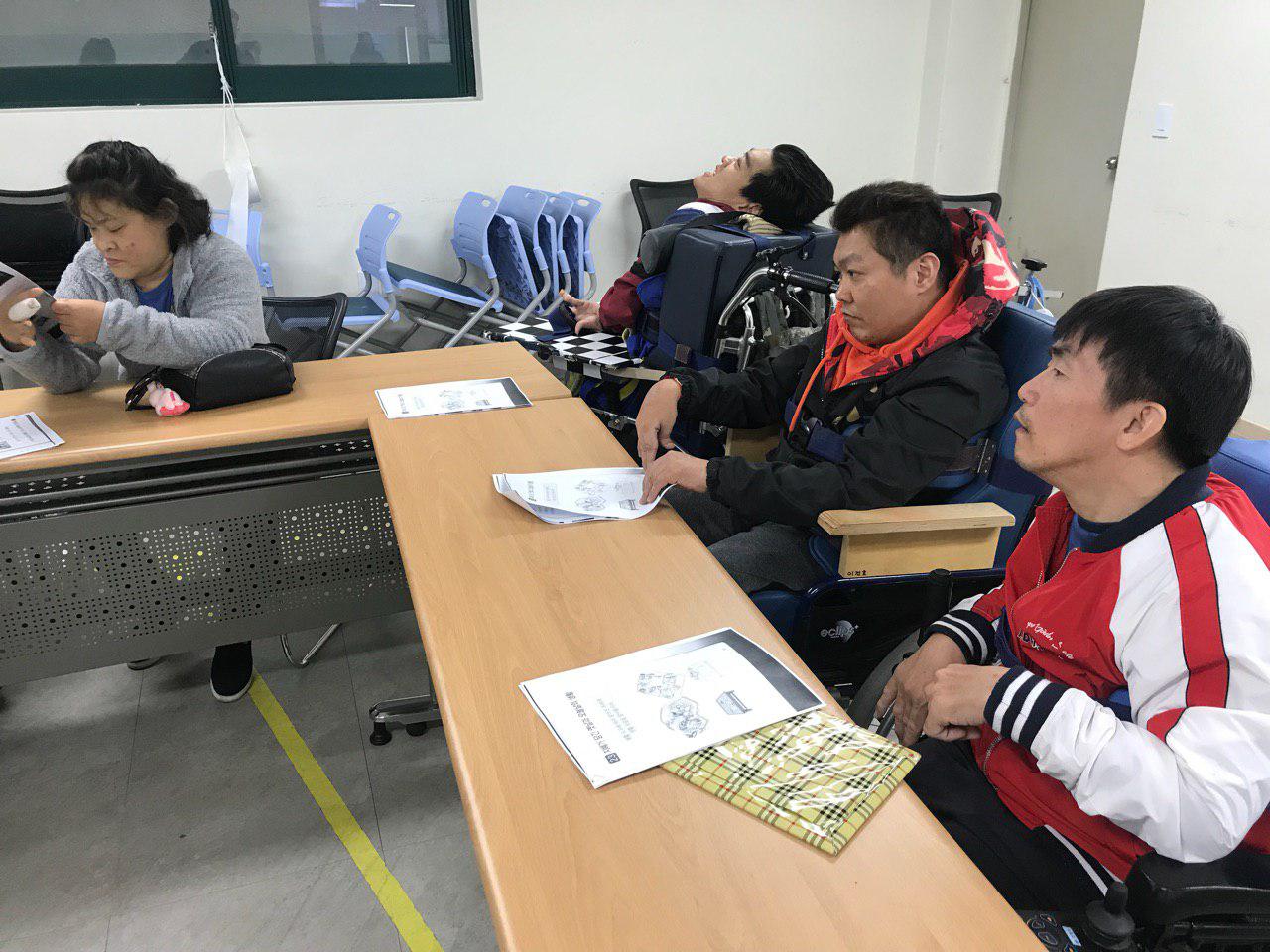 2019년 3월 15일 - 사회수업 사진