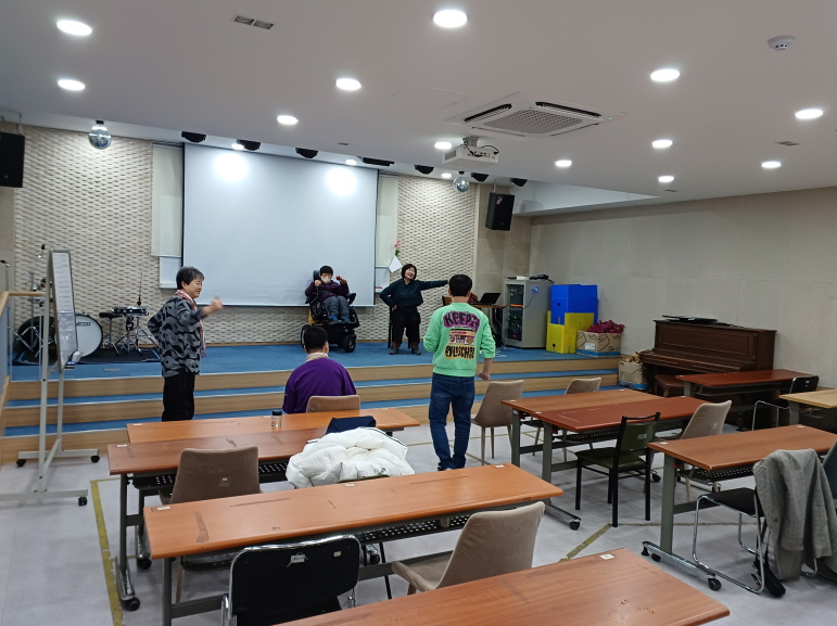 2024년 3월 11일(월) 춤 수업 사진