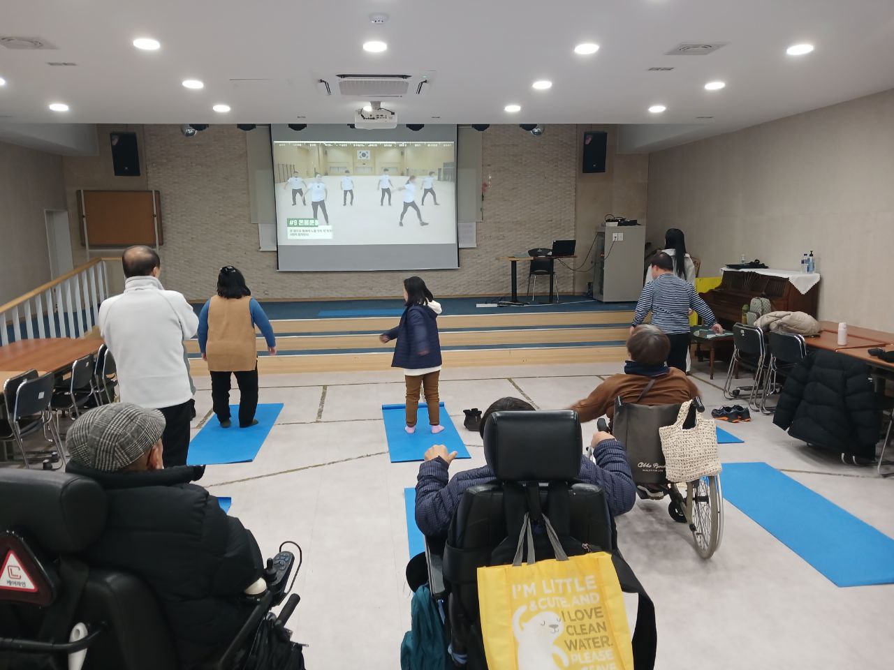 2024년 12월 19일(목) 튼튼교실 수업사진