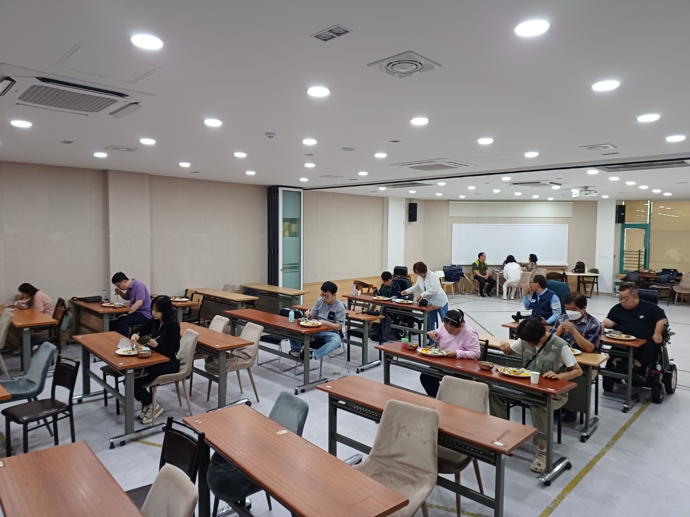2023년 09월 13일(수) 점심급식(곤드레나물밥, 청국장찌개...)