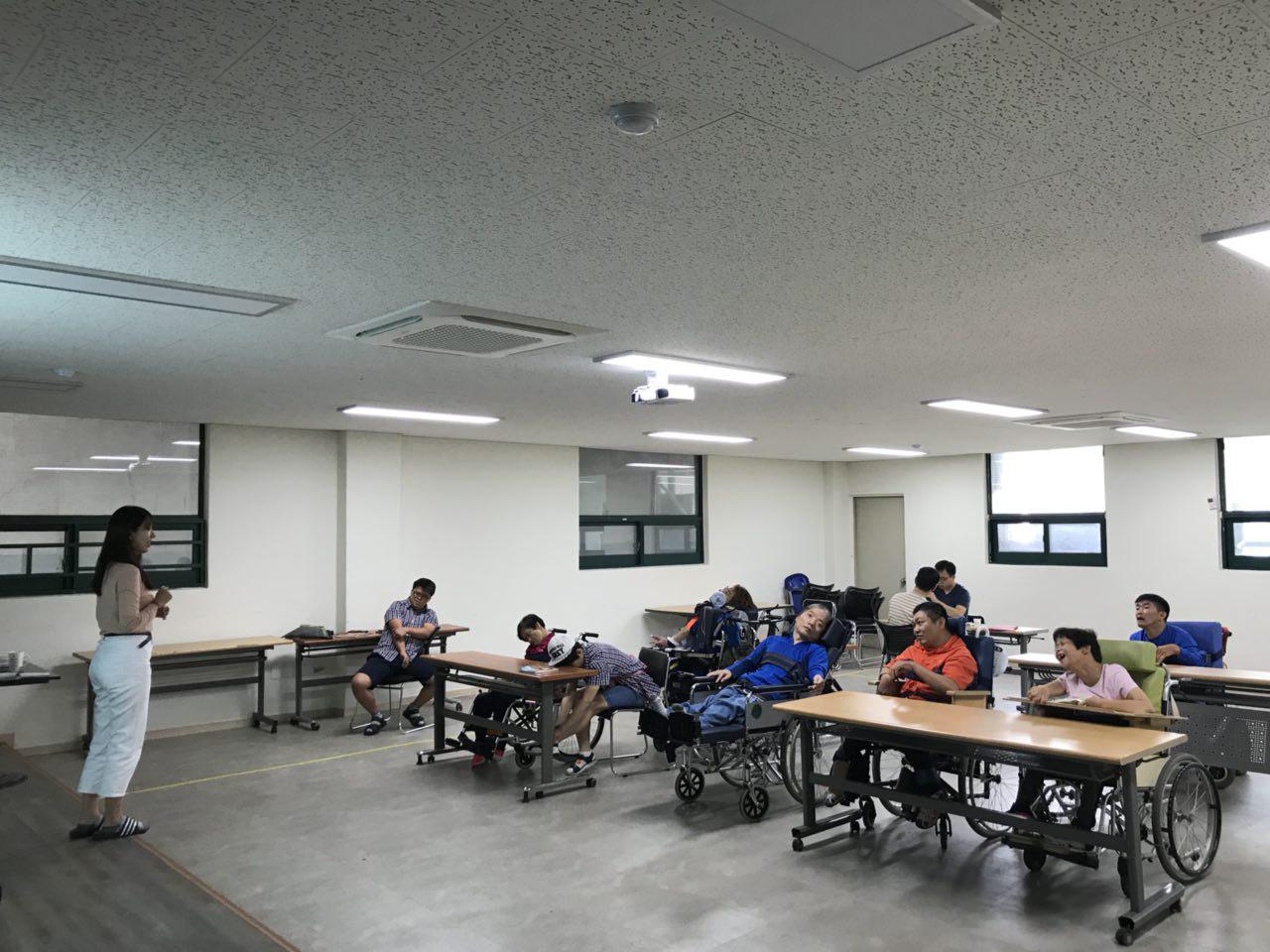 2018년 8월 27일 - 국어수업 사진