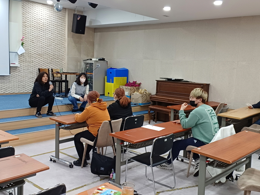 2024년 3월 29일(금) 해피투게더 중등 시민 사회 수업 사진