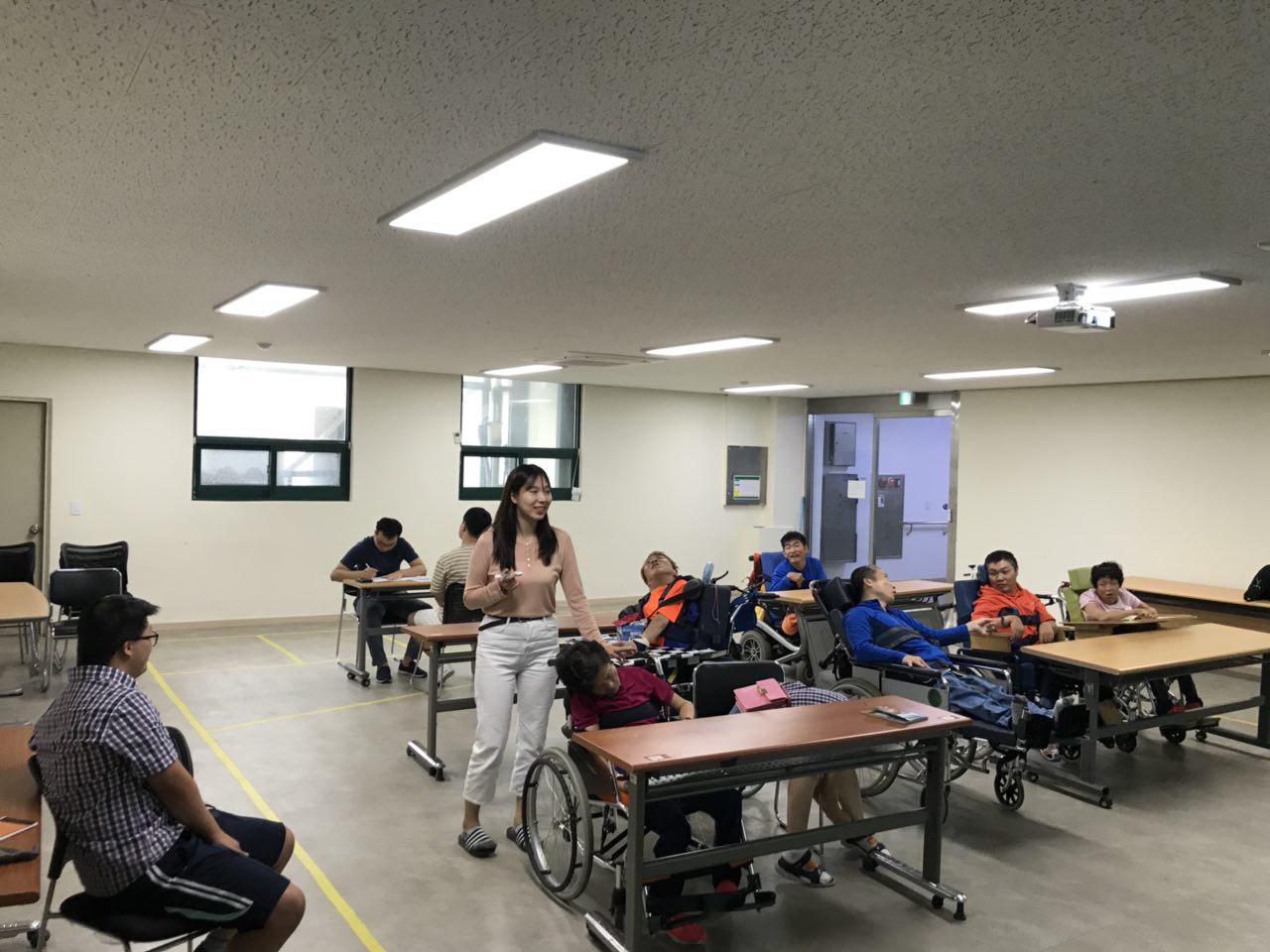 2018년 8월 27일 - 국어수업 사진