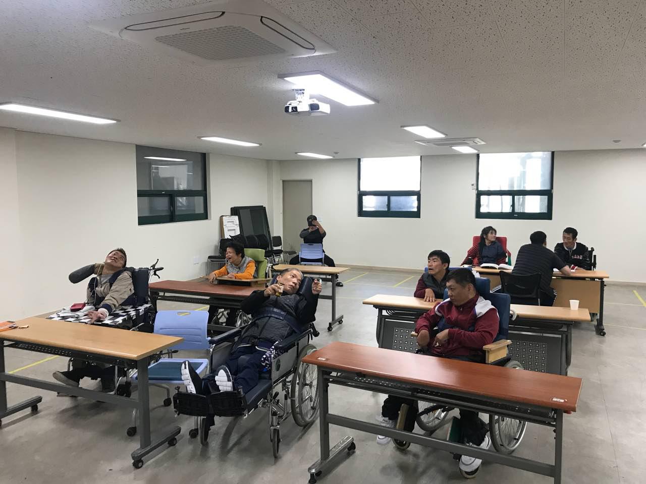 2018년 10월 15일 - 국어수업 사진