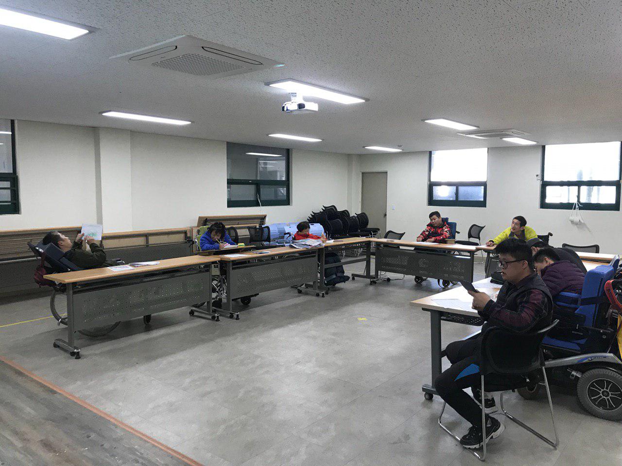 2019년 4월 2일 - 수학수업 사진