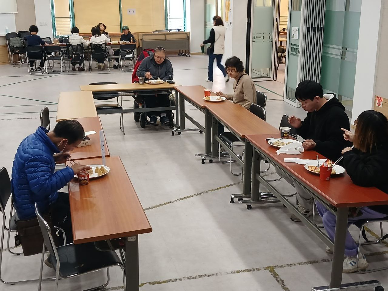 22024년 11월 15일(금) 점심식사 사진