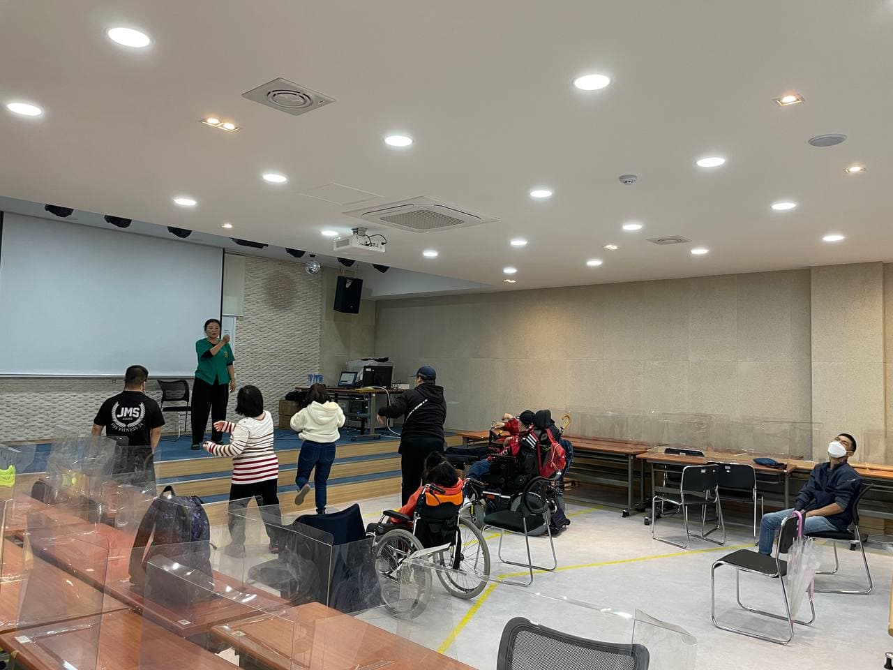 2021년 4월 12일_춤 수업