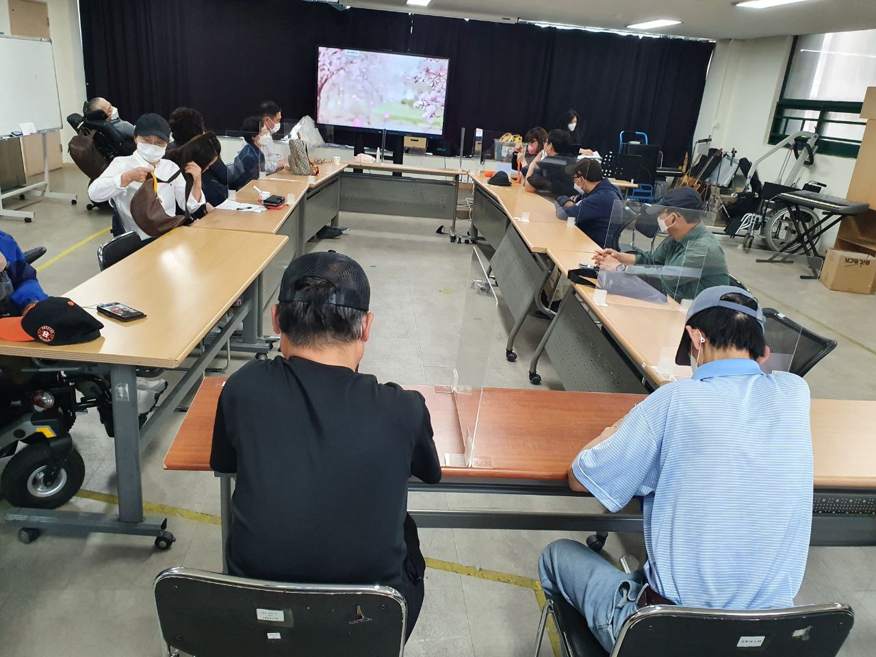 2022/04/26(화) - 음악