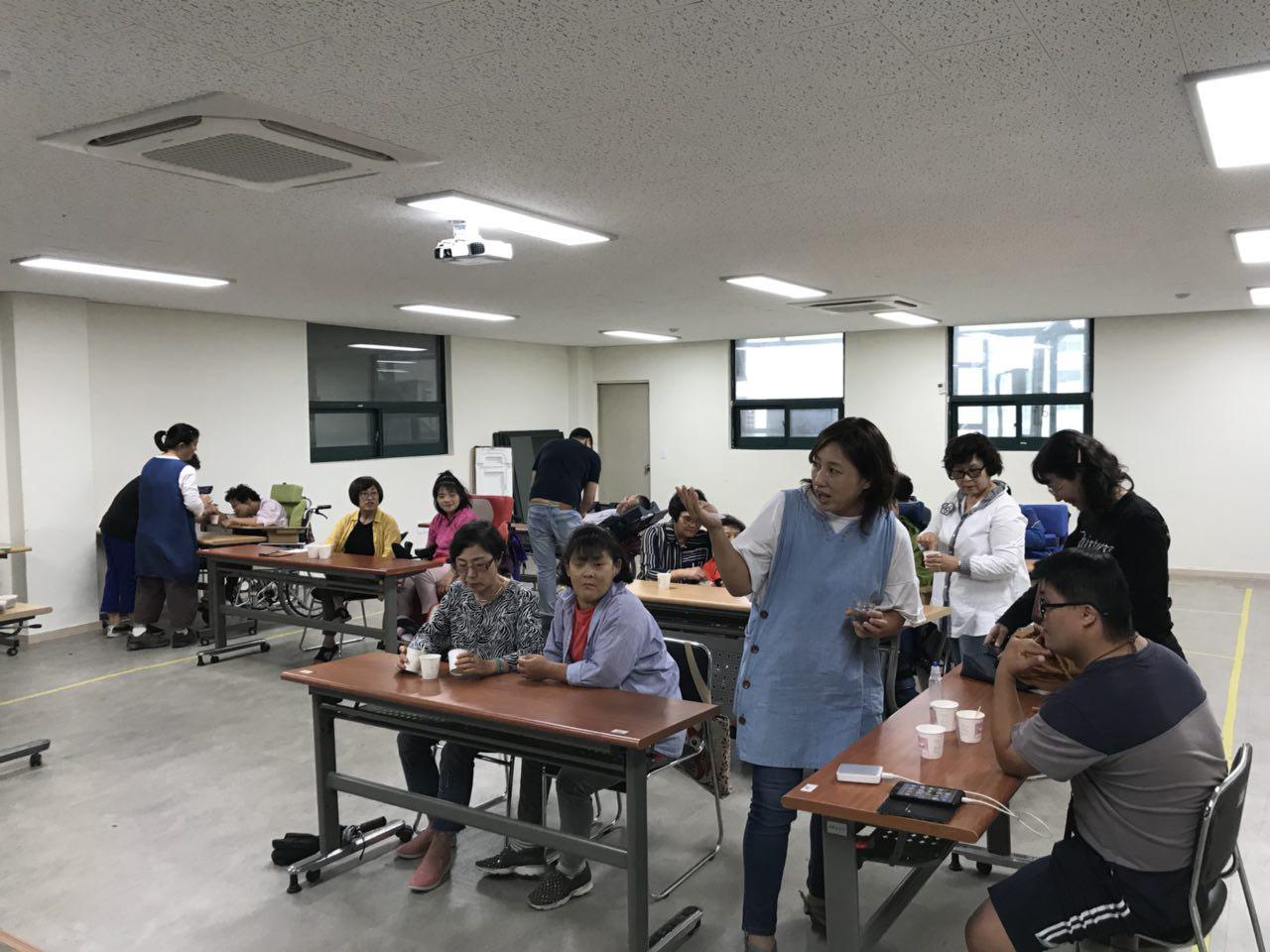 2018년 9월 20일 - 미술수업 사진