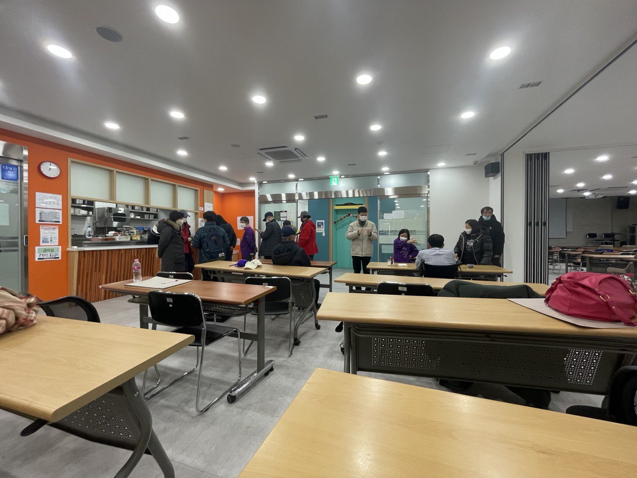2022/12/20(화) - 점심식사(돈까스, 진미채, 깍두기 ...)