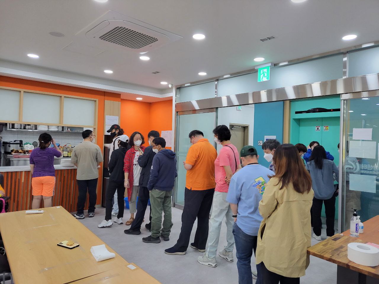 2022/05/13(금) - 점심식사(김치볶음밥, 치즈롤, 순두부달걀탕, 우유...)