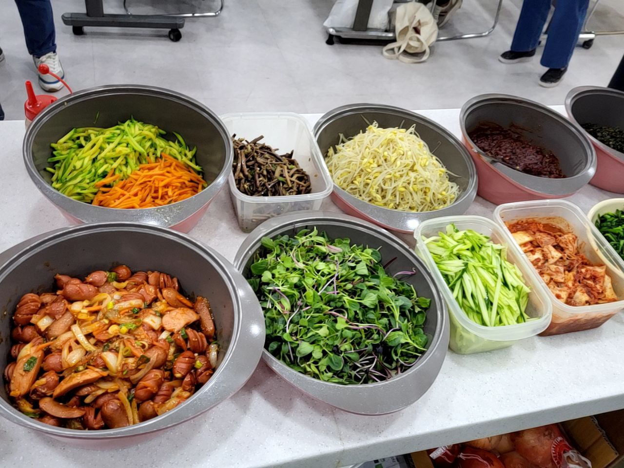 2022/10/04(화) - 점심식사(비빔밥)