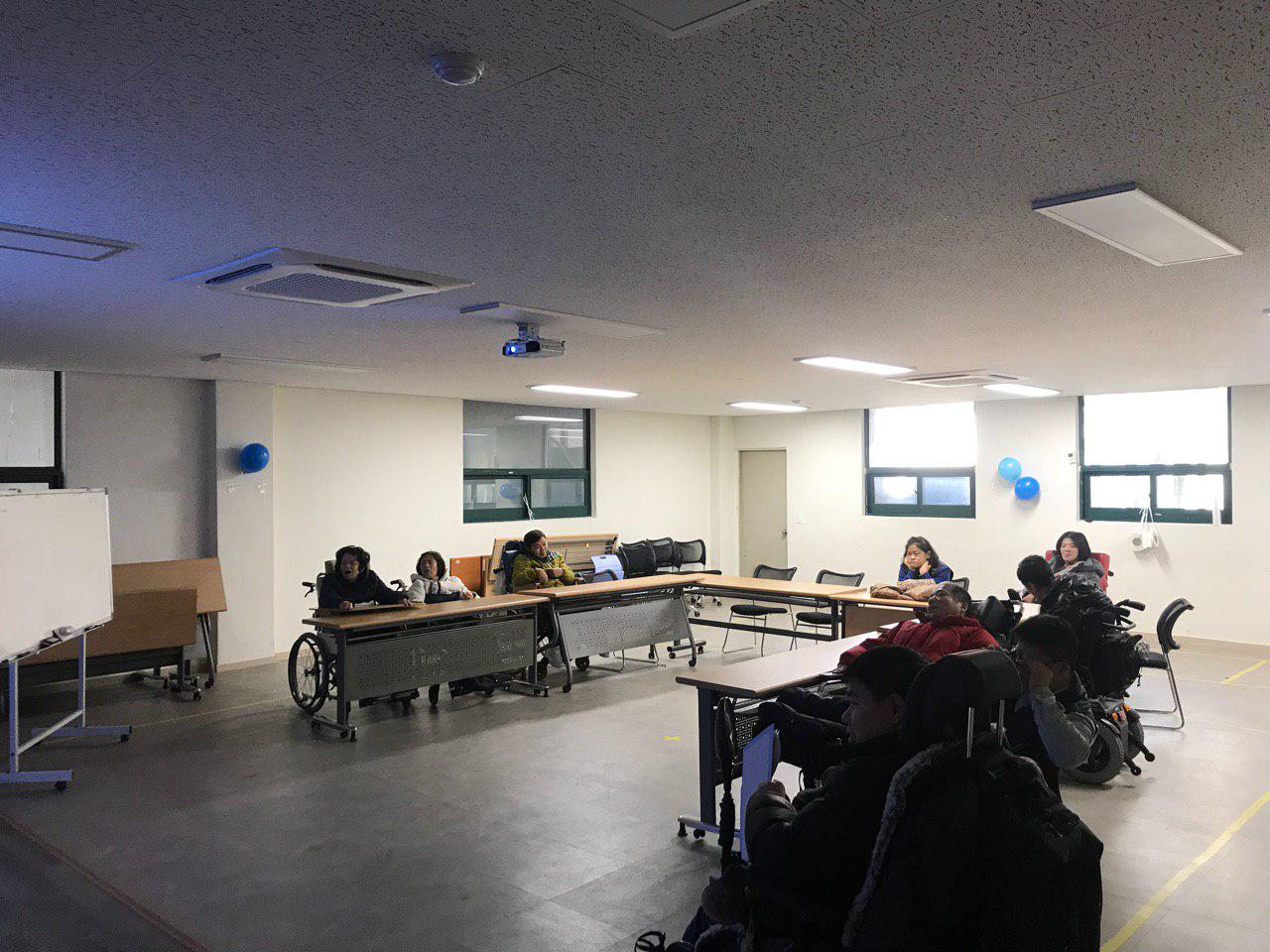 2019년 2월 11일 - 국어수업 사진