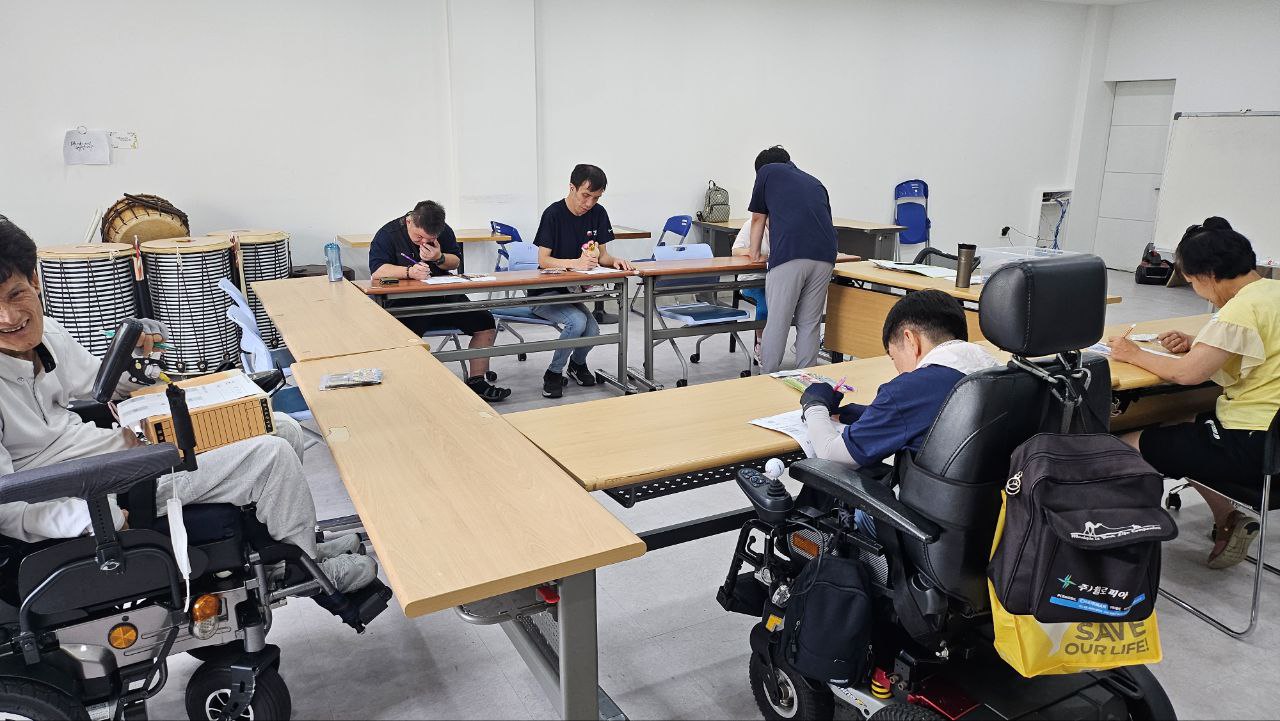 2023년 09월 19일(화) 문해국어 수업사진