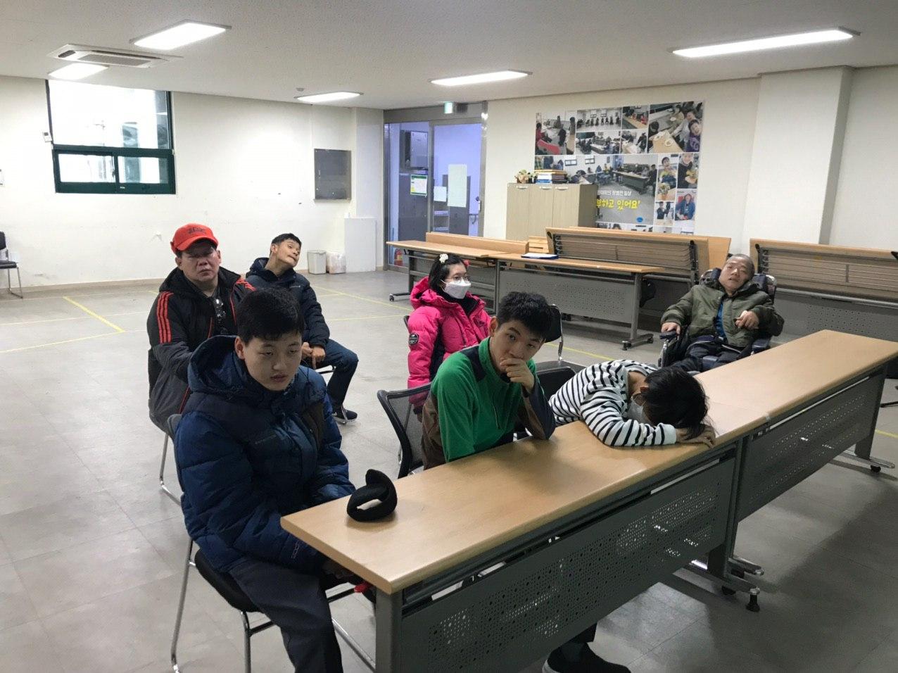 2020년 2월 19일_민주시민입문 수업