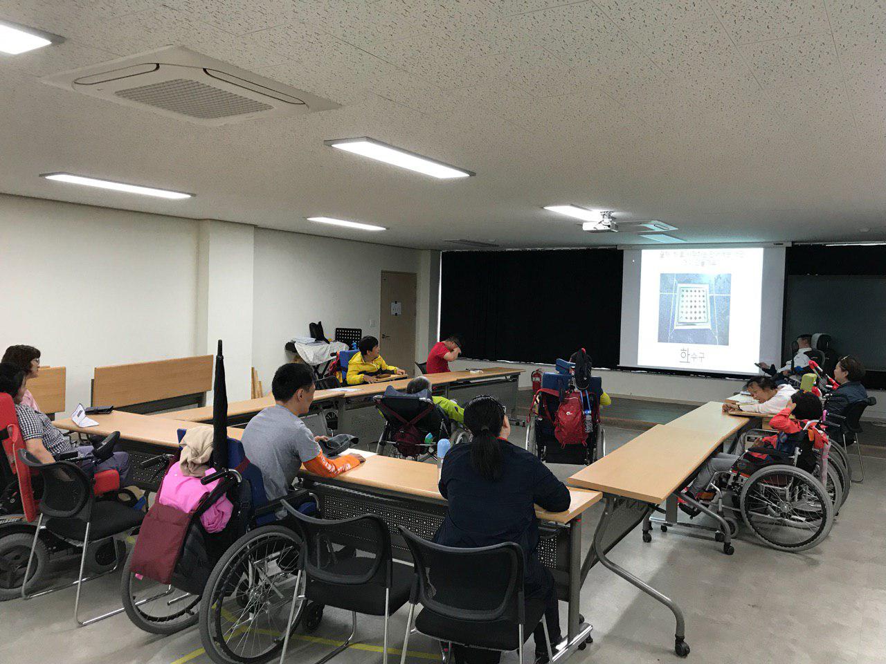 2019년 5월 27일 - 국어수업 사진