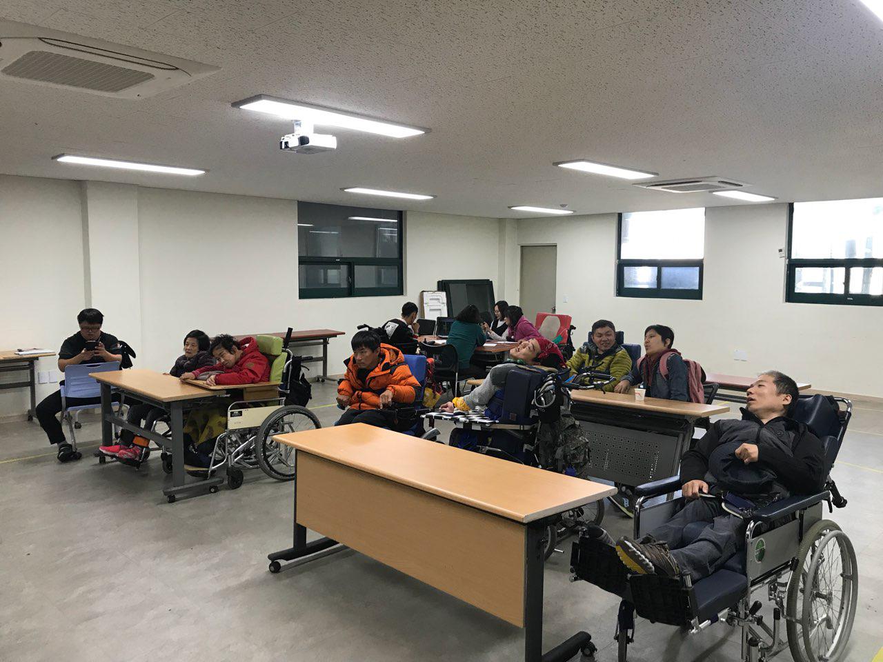 2018년 10월 29일 - 국어수업 사진