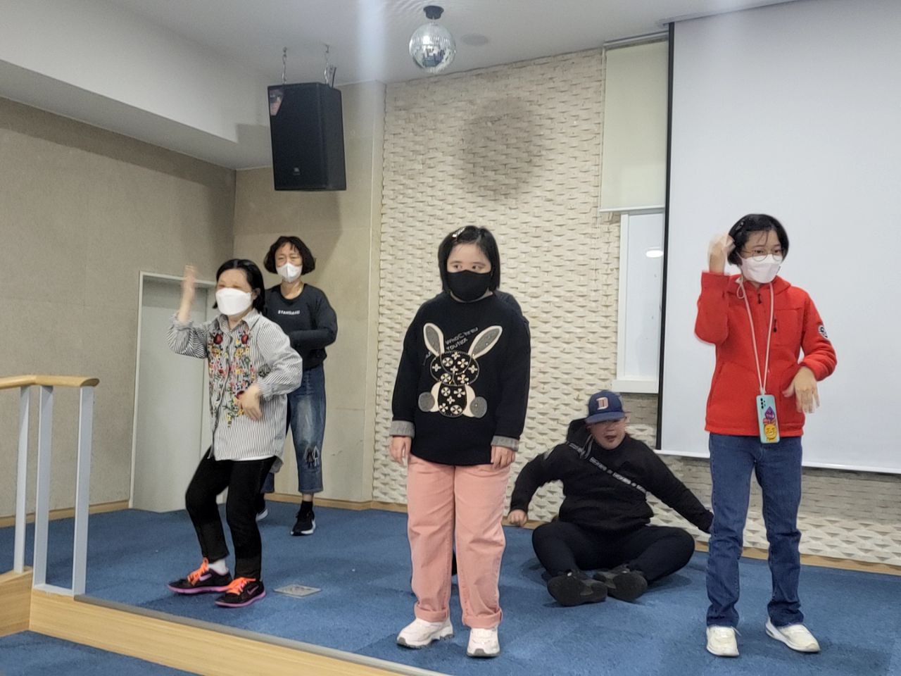 2022/10/11(화) - 춤
