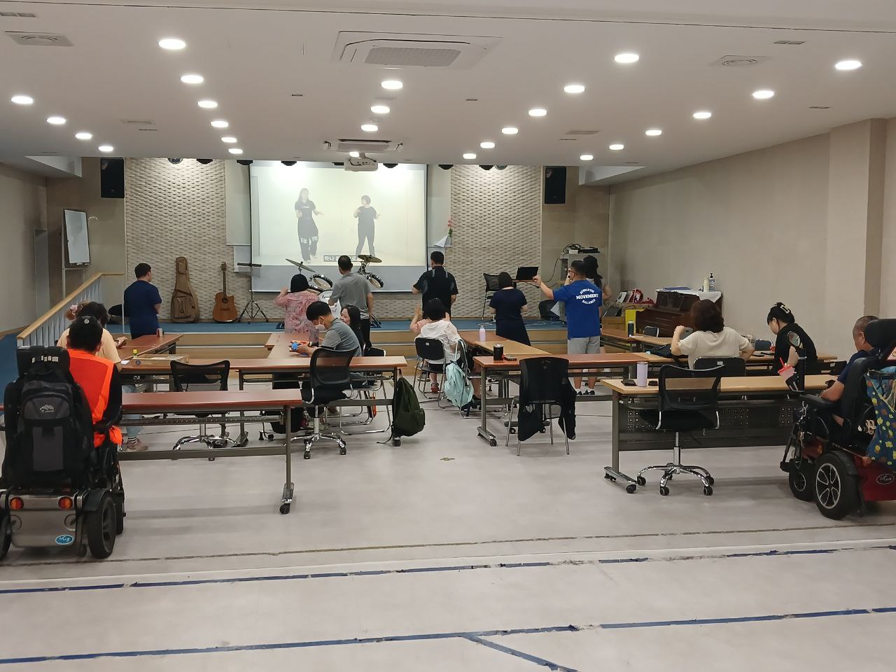 2024년 7월 29일(월) 두둠칫 방송댄스 수업사진
