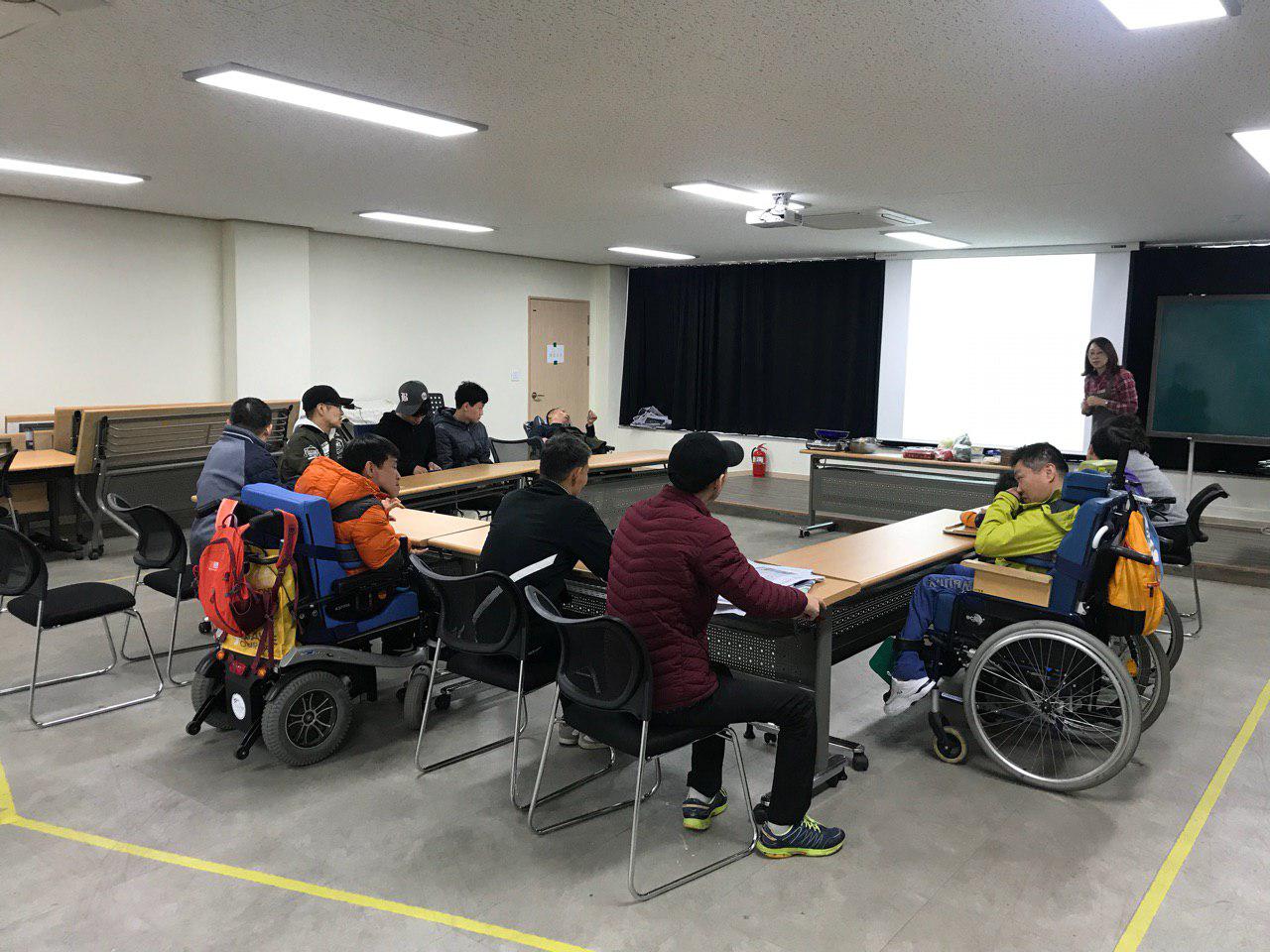2019년 4월 18일 - 발달수업 사진