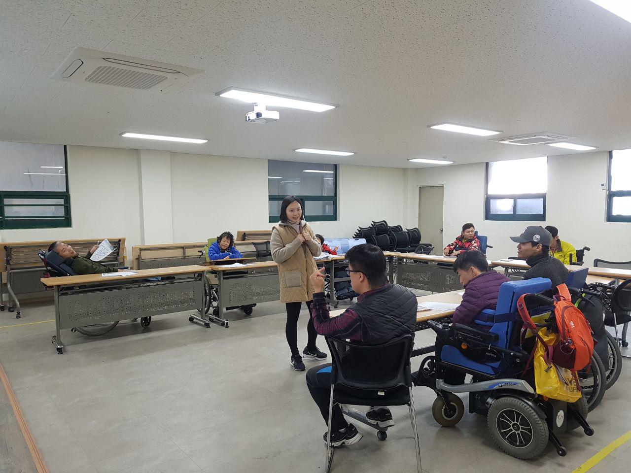 2019년 4월 2일 - 수학수업 사진