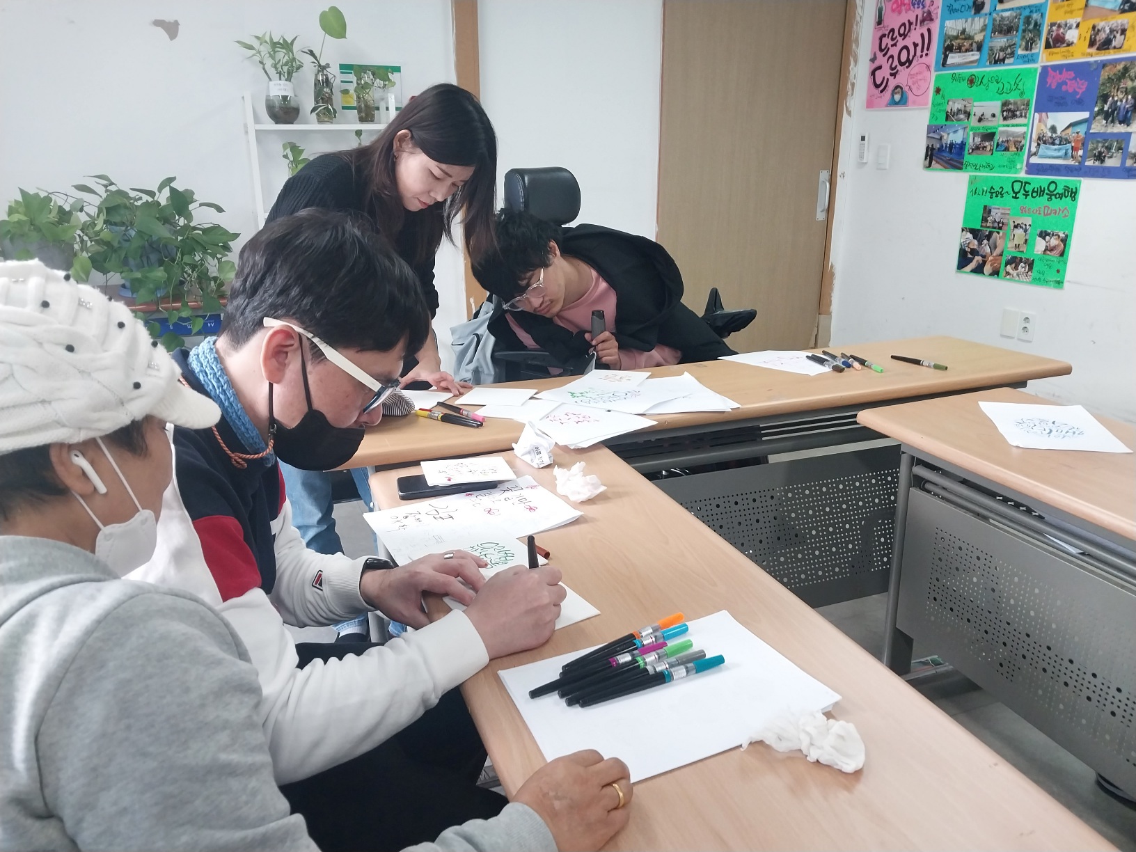 2023년 11월 17일(금) 캘리그라피 수업사진