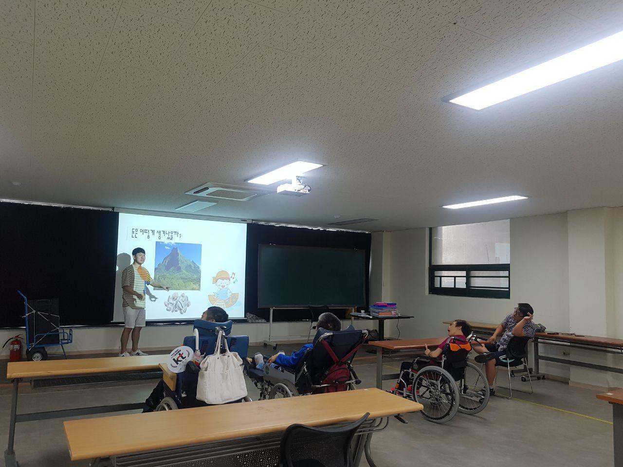2018년 8월 27일 - 발달수업 사진