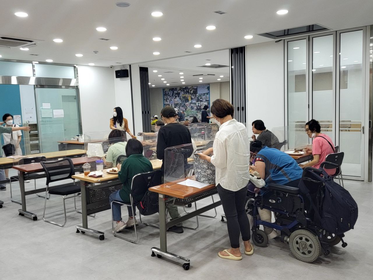 2022/08/25(목) - 점심식사(돼지갈비, 계란파국...)