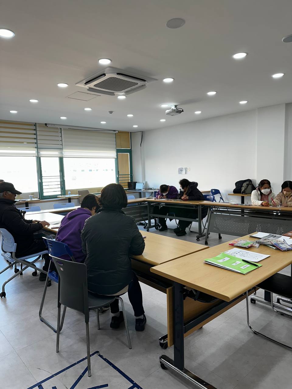 2023년 11월 28일(화) 문해국어 수업사진