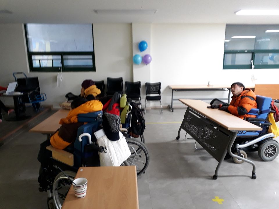 2018년 12월 28일 - 사회수업 사진