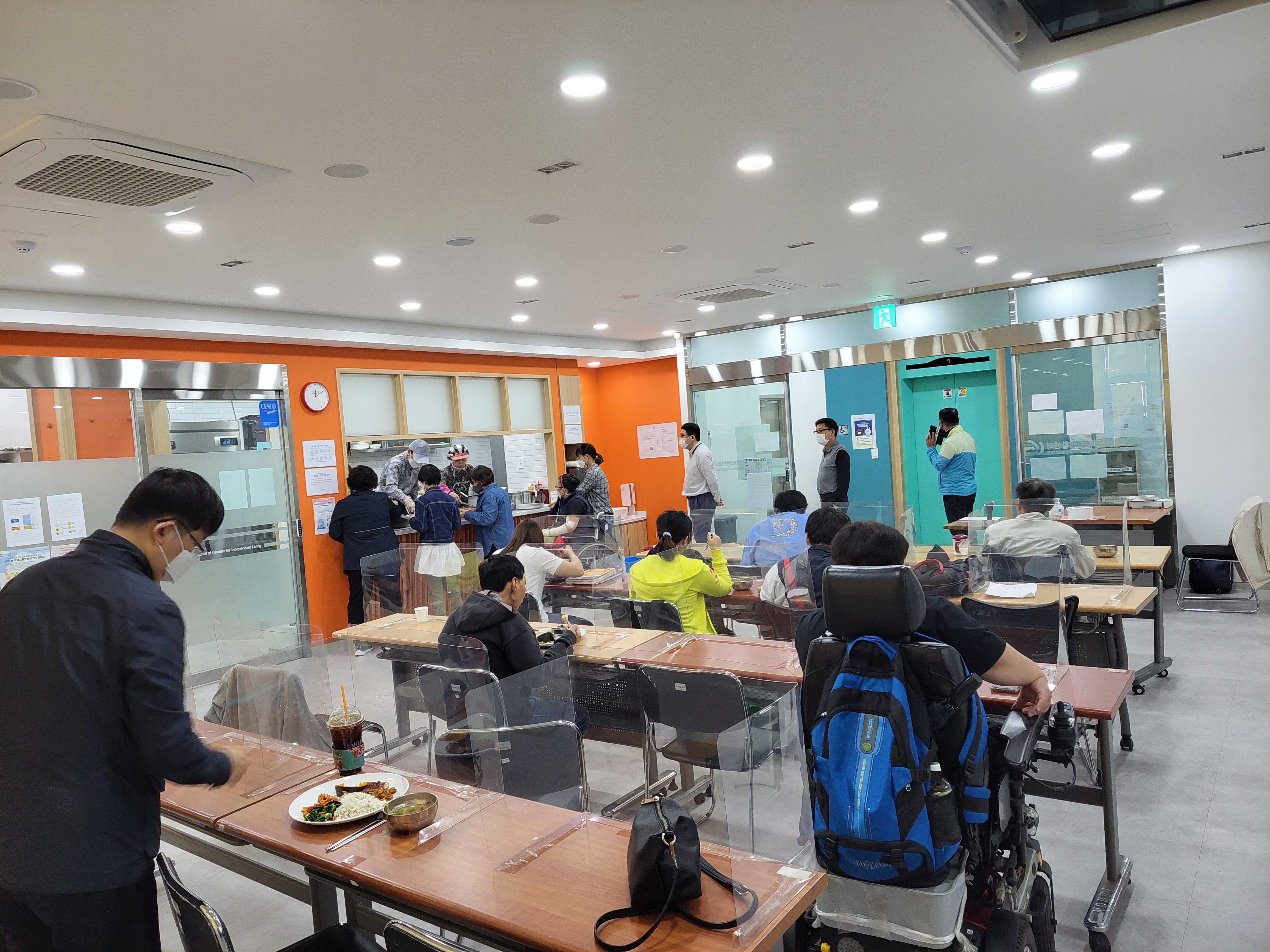 2022/05/10(화) - 식사시간(차조밥,고등어구이,얼갈이된장국,삶은단호박,시금치나물)