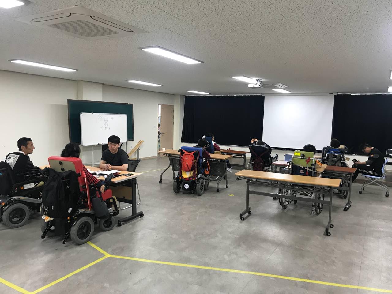 2018년 10월 15일 - 국어수업 사진
