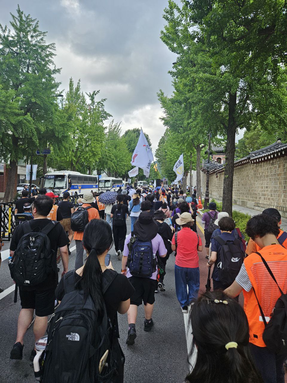 전동행진