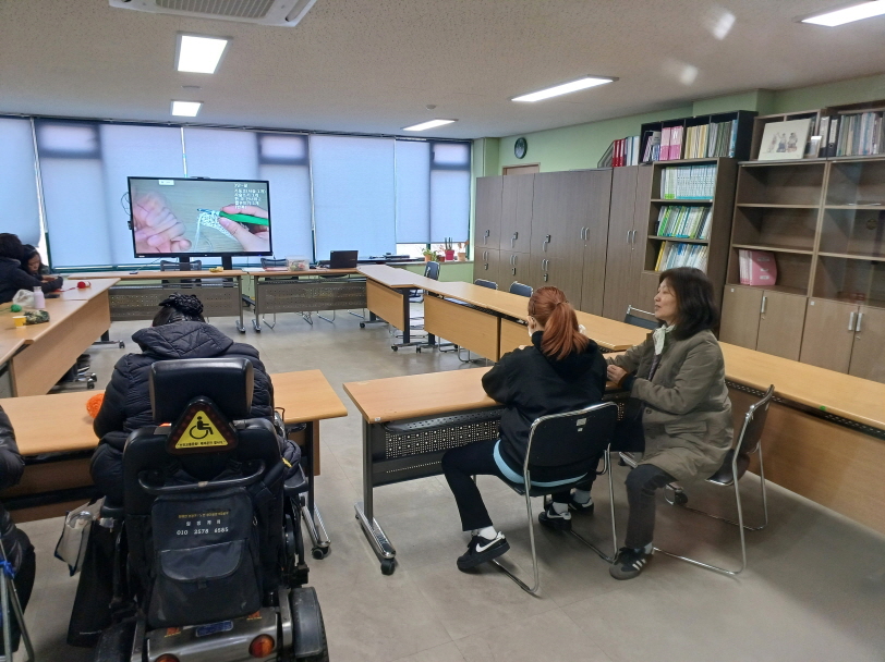 2024년 3월 28일(목) 꼼지락 수업 사진