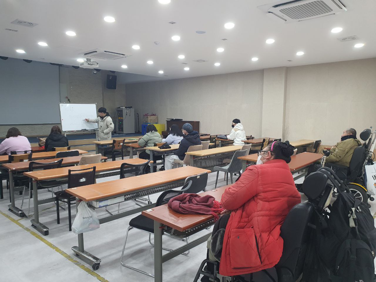 2023년 12월 07일(목) 중등수학 수업사진