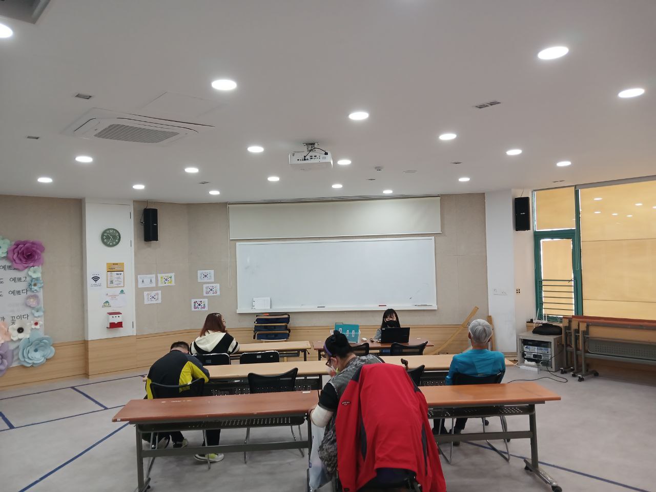 2024년 5월 10일(금) 두런두런 2 수업사진