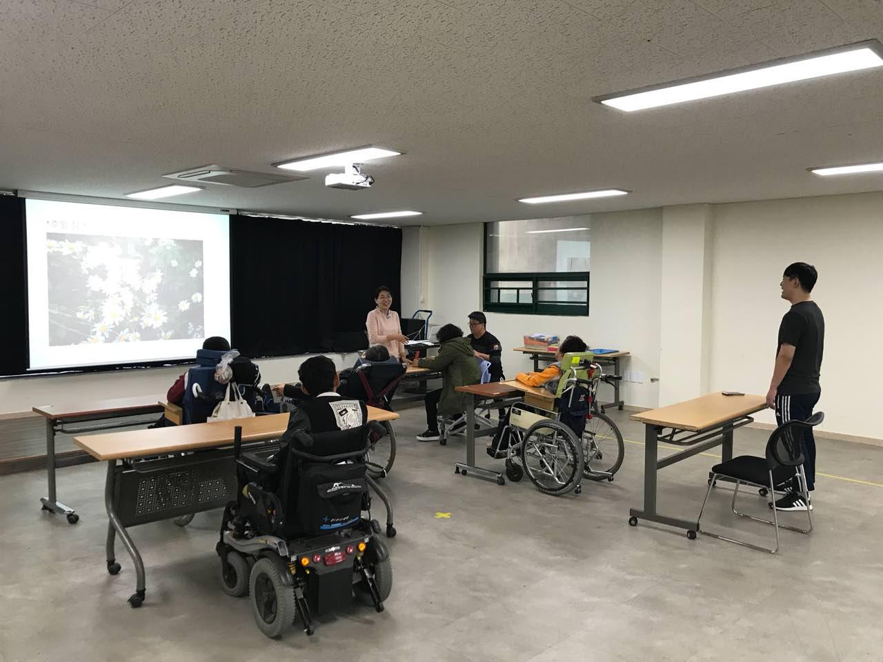 2018년 10월 15일 - 발달수업 사진