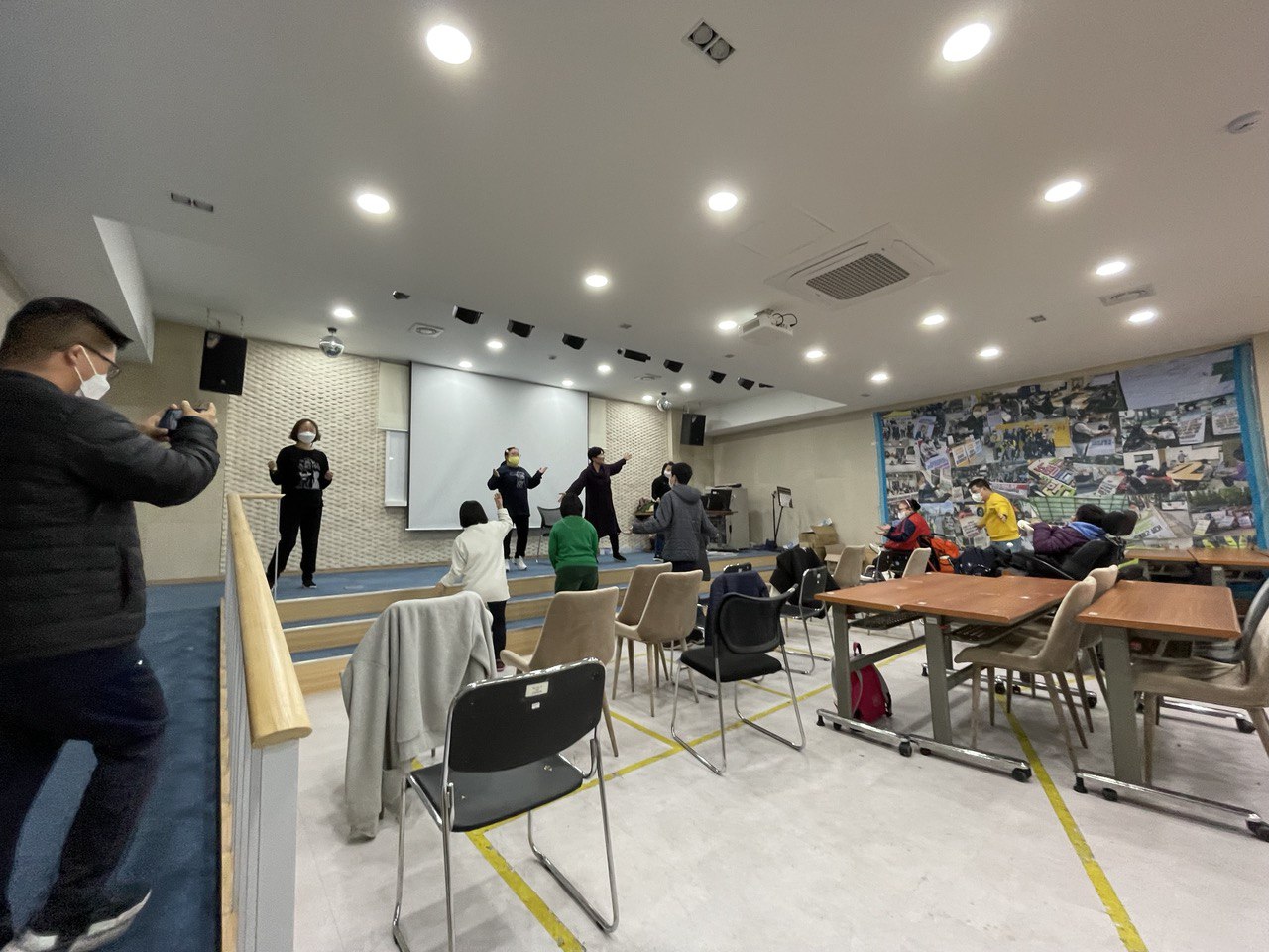 2022/11/22(화) - 춤