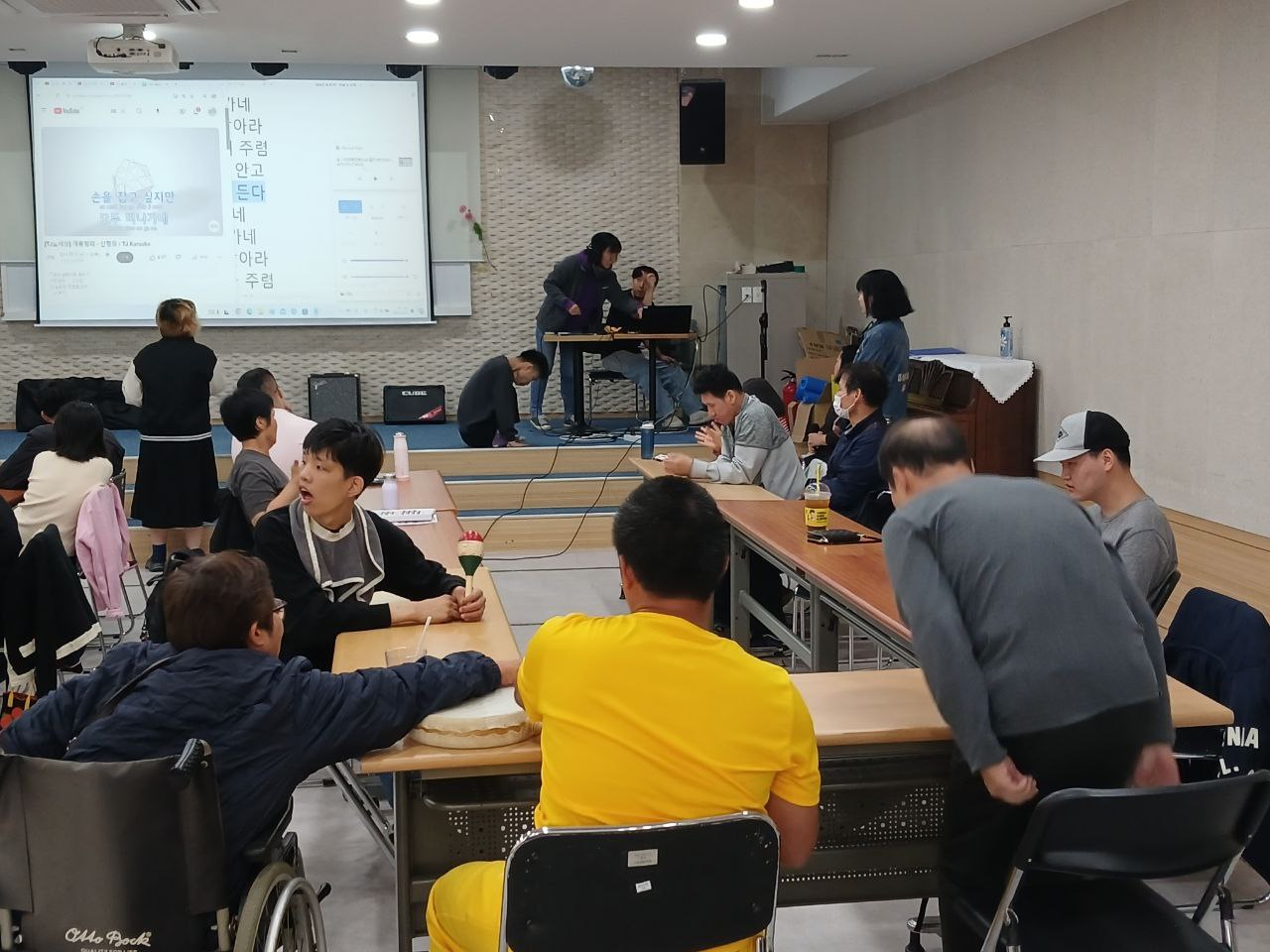 2024년 10월 17일(목) 민중가요, 동물해방 합반 수업사진