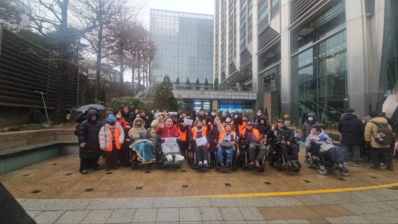 2월 12345 지하철 행동