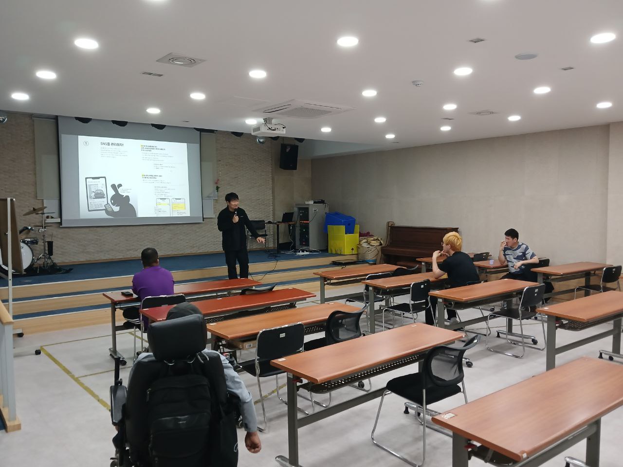 2024년 5/10(금) 두런두런 3 수업사진