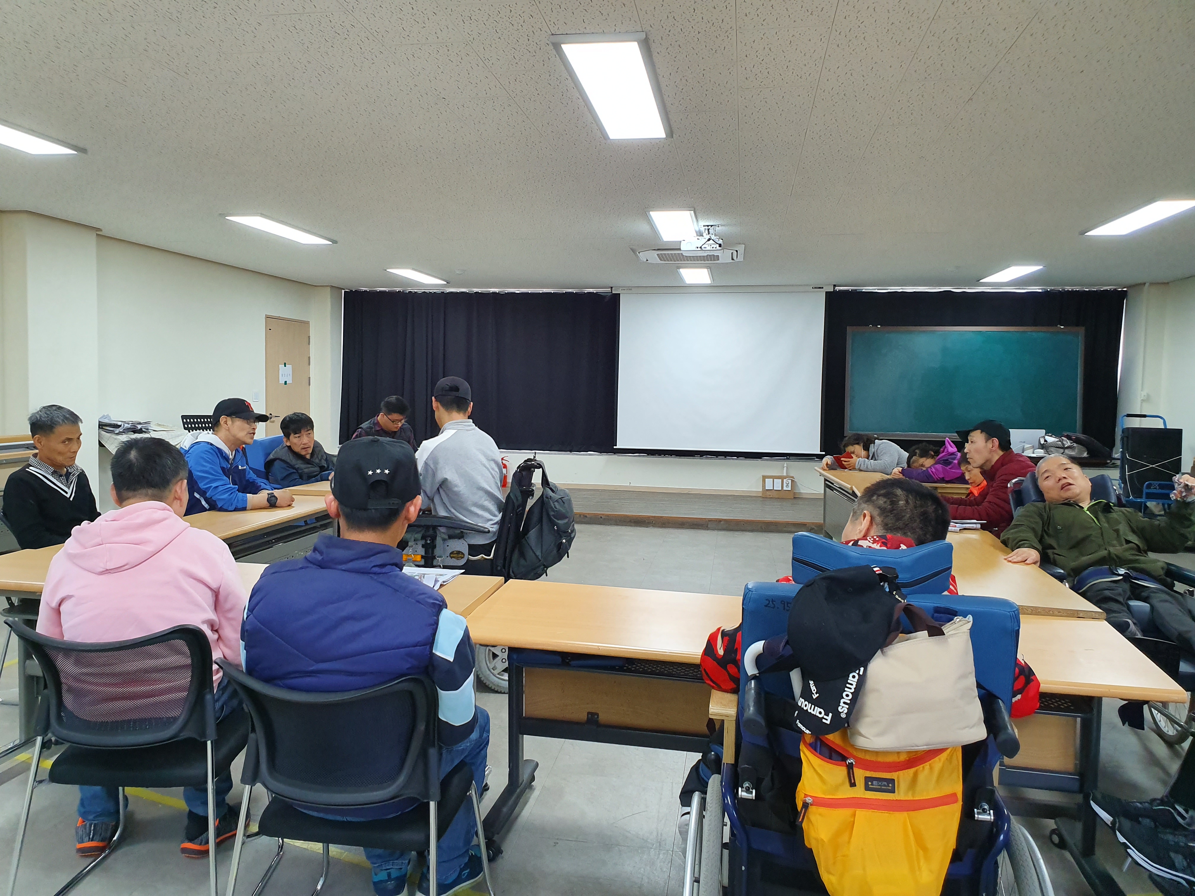 2019년 4월 15일 - 발달수업 사진