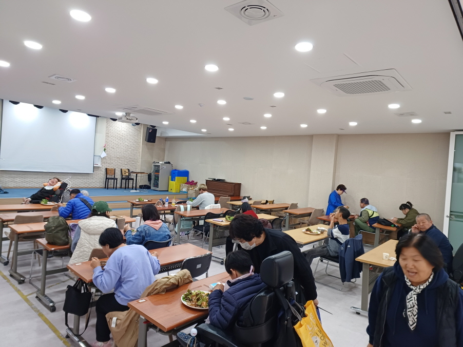 2024년 4월 2일(화) 점심 식사 사진(2)