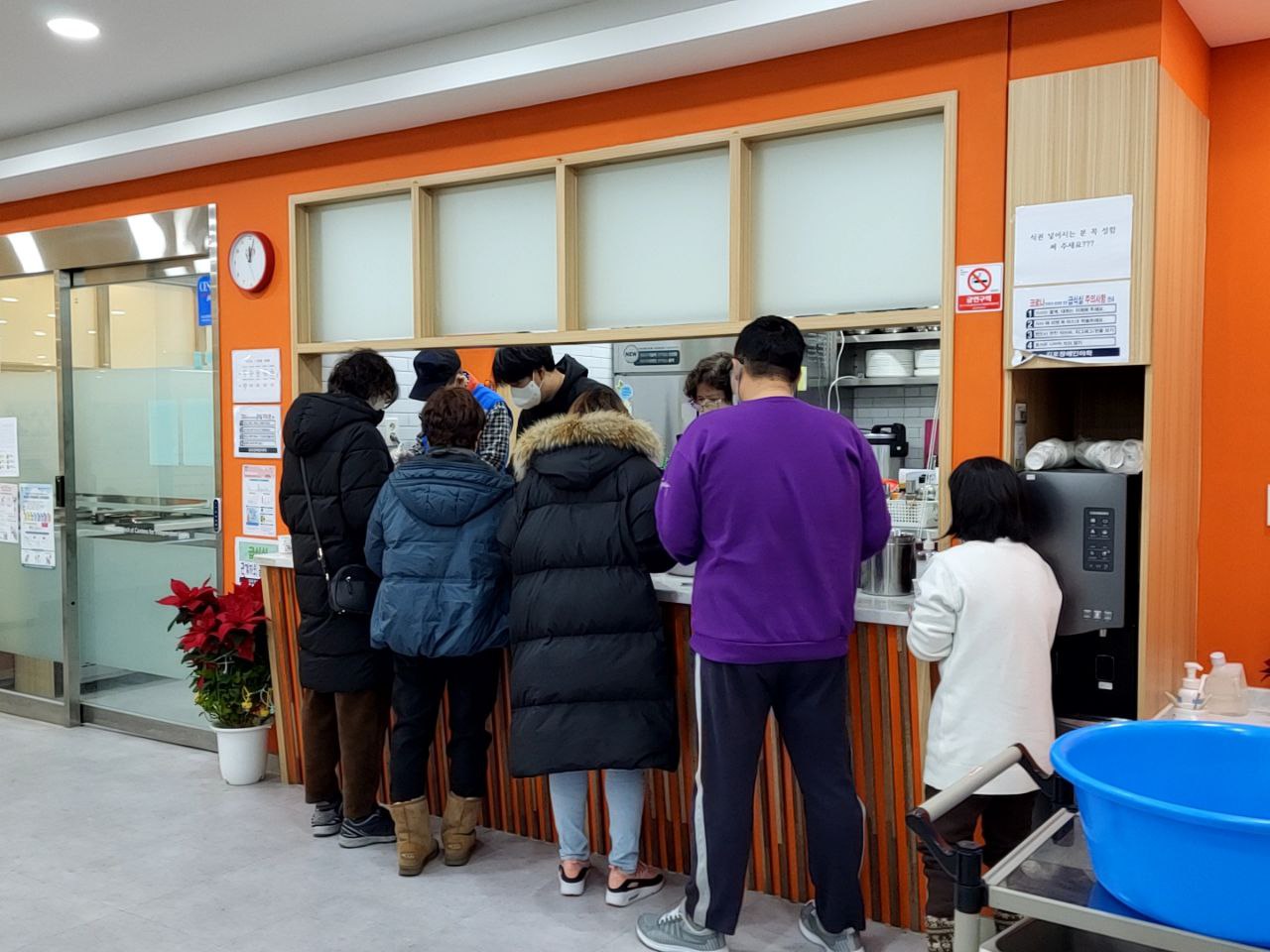 2022/12/07(수) - 점심식사(돼지갈비찜, 북어뭇국...)